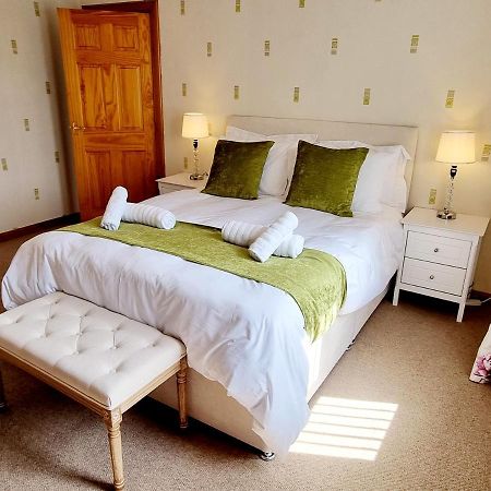 Inverness City 3 Bedroom House Free Parking Exterior photo